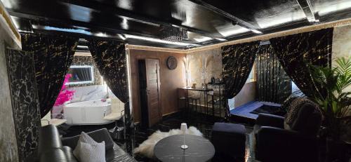 Rzeszow Hotel | ZAJAZD ALBATROS Rzeszów SPA