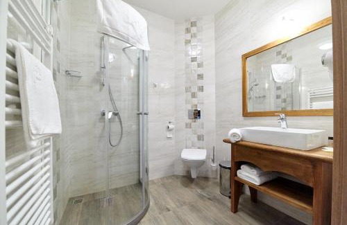 Chyzne Hotel | Zajazd Chyżne
