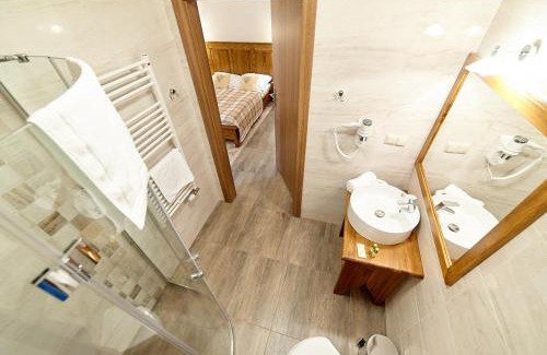 Chyzne Hotel | Zajazd Chyżne