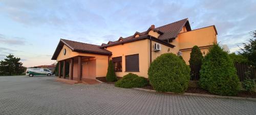 Pyskowice Hotel | Zajazd Motel Staropolski