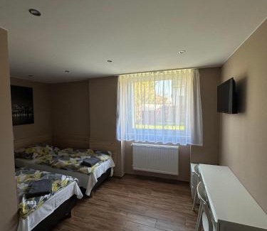 Kedzierzyn Kozle Hotel | Zajazd Polonia