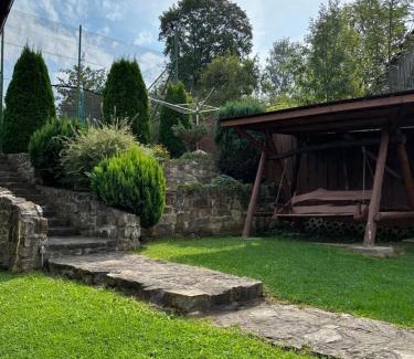 Cerveny Klastor House | Zamagurský dom