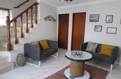 Lourinha House | ZAMBEACHOUSE - Beach & Country