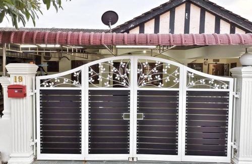 Taman Mawar House | Zaref Homestay Pasir Gudang @ Taman Mawar