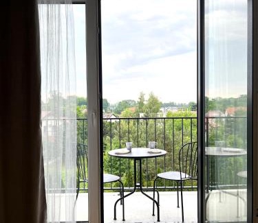 Fabryczna Apartment | Zarembowicza Apt 36 - Self Check-In 20h - Parking &Lift