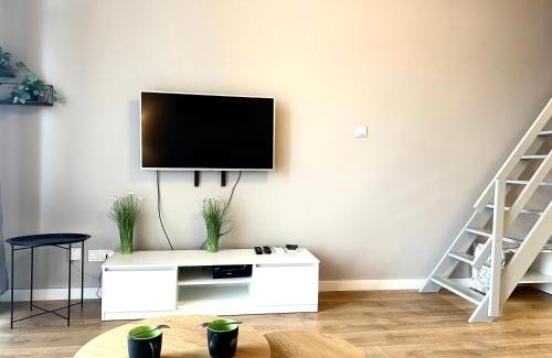 Fabryczna Apartment | Zarembowicza Apt 52 - Self Check-In 20h - Lift