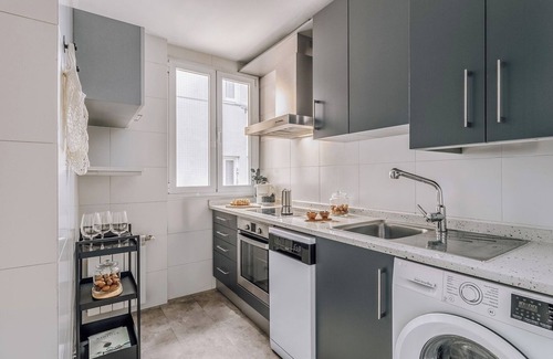 Moncloa - Arguelles Apartment | Zarif - 2 bedrooms in Malasaña-Universidad