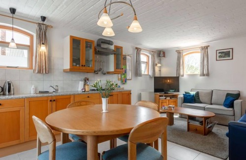 Sint Kruis House | Zeeuws-Vlaanderen by Interhome