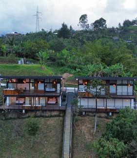 El Penol Villa | Zekkei House