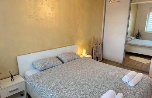 Brcko Apartment | Zen Apartment FREE GARAGE
