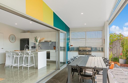 Casuarina House | Zen Garden Beach House Casuarina by uHoliday