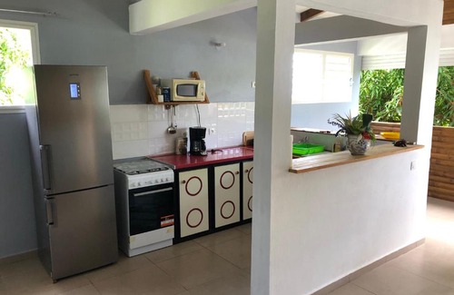 Bouillante House | Zen’Haut MALI Mer à 3 min/ Park gratuit