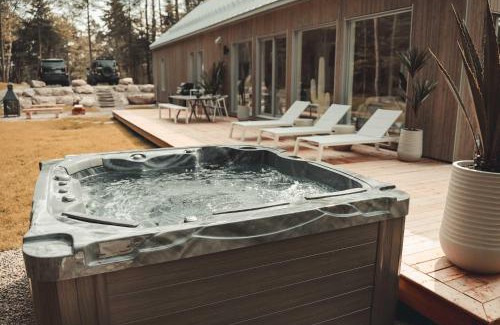 Morin Heights Villa | Zen House 7 - Villas & Spa