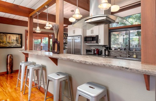 Midtown House | Zen Meets Art, Art Meets Luxury
