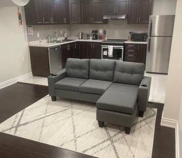 Brampton Apartment | Zen Nest