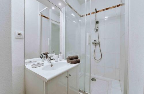 Nevers Apartment | Zenao Appart Hôtel Nevers Quai de Loire