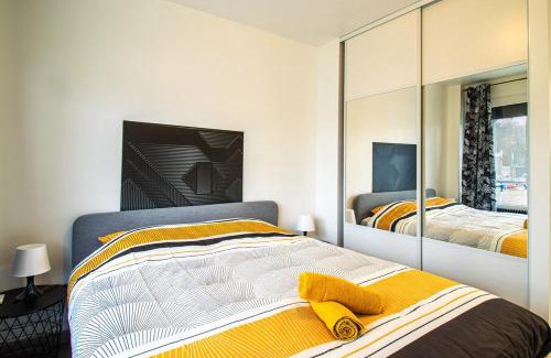Saint-Julien-en-Genevois Apartment | ZenBNB/La Gallery/Proche Suisse