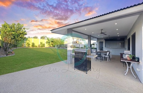 Johnston House | ZENHOUSE - 5BR Family with Private Pool