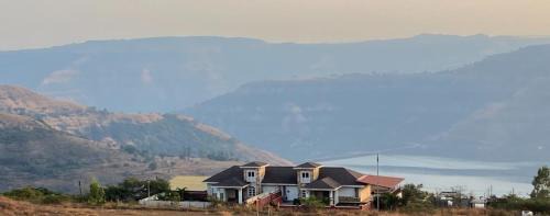 Panchgani Villa | Zenith