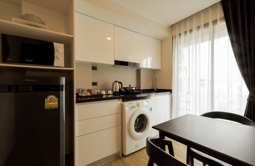 Thung Wat Don Apartment | Zensation The Residence