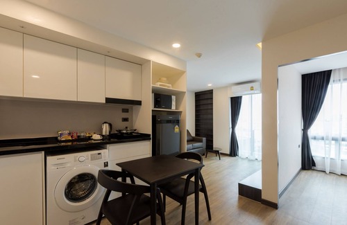 Thung Wat Don Apartment | Zensation The Residence