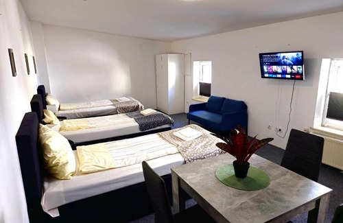 Neumuenster Apartment | Zentrale City Apartments - Optimal für Kurz- oder Langzeitaufenthalte