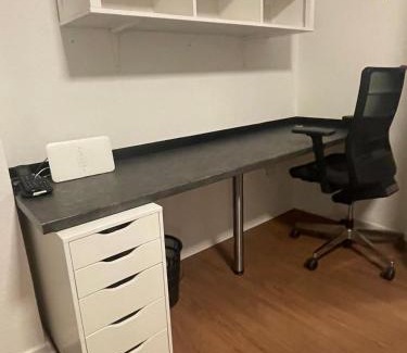 Bremerhaven Apartment | Zentrale FeWo Küstenglück nah am Deich
