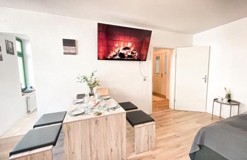 Sonnenberg Apartment | Zentrales Apartment mit TV, Küche und Mikrowelle