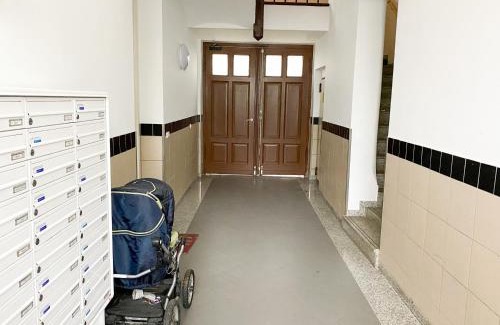 Werder Apartment | Zentrales Apartment mit Küche & WLAN, Perfekt für Paare & Geschäftsreisende