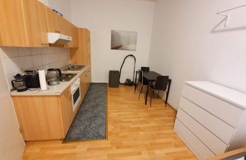 Werder Apartment | Zentrales Apartment mit Küche & WLAN, Perfekt für Paare & Geschäftsreisende