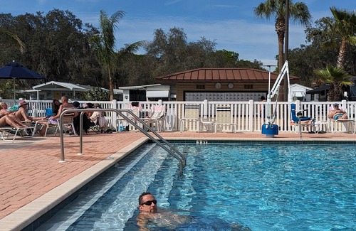 Zephyrhills South Other | Zephyrhills Florida close to Tampa, Zoo, Hard Rock, and Bush Gardens.nPool.