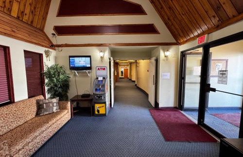 Marathon Hotel | Zero - 100 Motor Inn