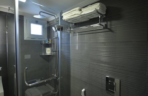 Jounieh Hotel | ZETT HOTEL