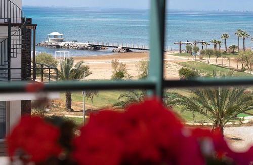 Bafra Apartment | Zeus Apartment with Sea View