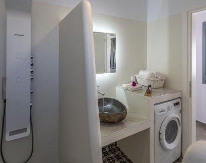 Triovasalos Apartment | Zeus Suite