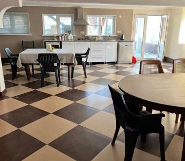 Anaklia House | Zhanas home