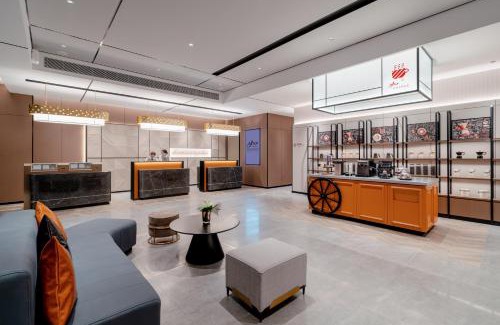 Yongding Hotel | Zhangjiajie Homeinn Plus Hotel