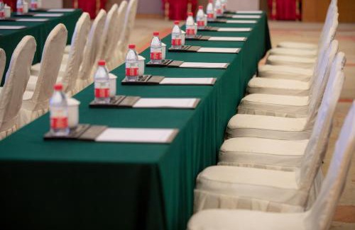 Yongding Hotel | Zhangjiajie Huatian Hotel