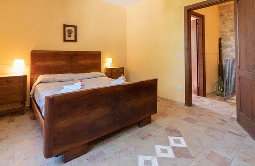 Abbateggio Apartment | Zi Dunate by Typney