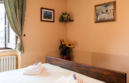 Abbateggio Apartment | Zi Gaetane by Typney