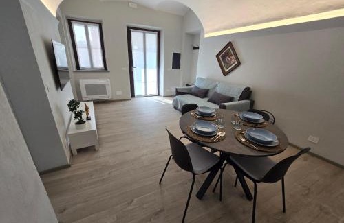 Bra Apartment | Zia Rina