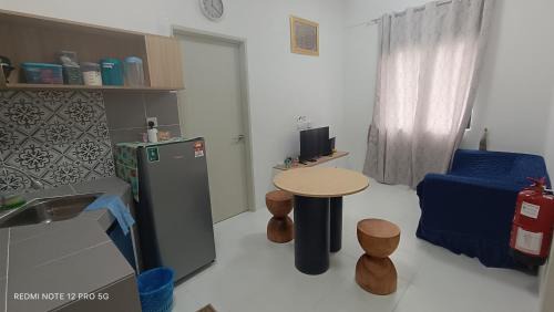 Bota Apartment | ZIE HOMESTAY AT SOHO Seri Iskandar