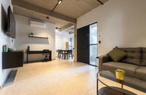 Historic Center Apartment | Zielo 3bdrm 2 bath Private balcony, Rooftop Walk to Zocalo