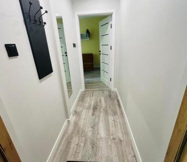 Koszalin Apartment | Zielony Apartamet Przy Fregacie