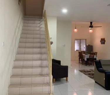 Bota House | ZillQayyim Homestay