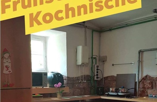 Merzalben Apartment | Zimmer 3 - Hostel Forsthaus