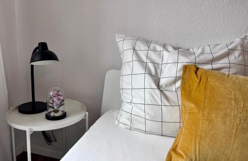 Kernstadt House | Zimmer in gepflegter Wohnung mit Parkplatz - 2