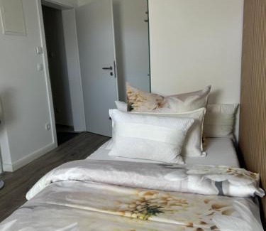 Region Hannover District House | Zimmer mit Küche und Bad