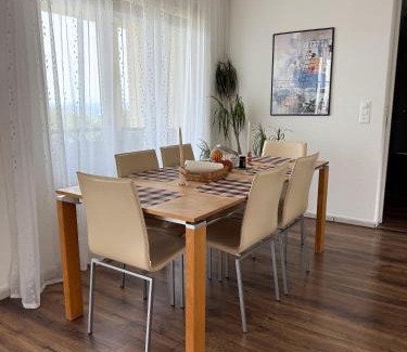 Feusisberg House | zimmer mit zauberhafter Seesicht - Room with amazing view of lake
