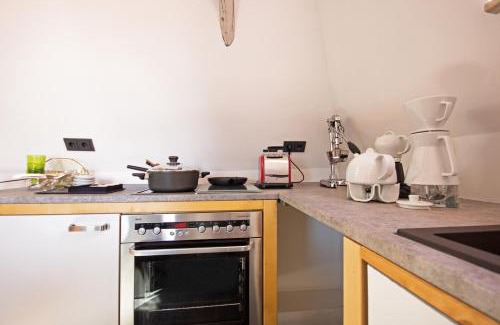 Friedrichstadt Apartment | Zimmer Und Aussicht